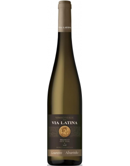 VINHO VERDE VIA LATINA LOUREIRO / ALVARINHO 2018 75 cl White Wine